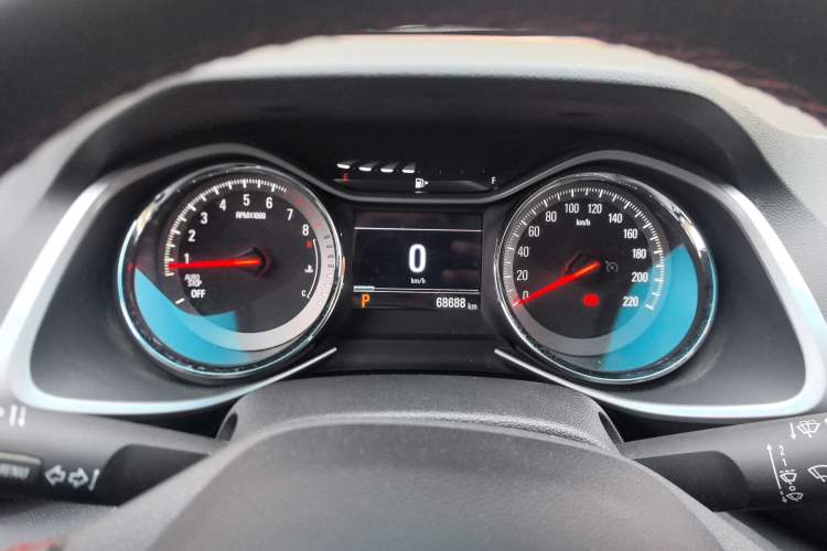 Used Chevrolet Orlando 2018 Redline 530T Automatic Enjoyment Edition (5+2 Model) – China V Standard Instrument Cluster