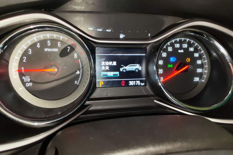 Used Chevrolet Orlando 2018 Redline 530T Automatic Enjoyment Edition (5+2 Model) – China V Standard Instrument Cluster
