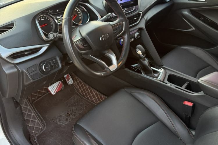 Used Chevrolet Orlando 2018 Redline 530T Automatic Enjoyment Edition (5+2 Model) – China V Standard Interior 2
