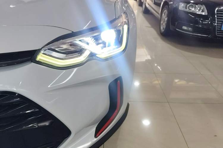 Used Chevrolet Orlando 2018 Redline 530T Automatic Enjoyment Edition (5+2 Model) – China V Standard Left Front Headlight