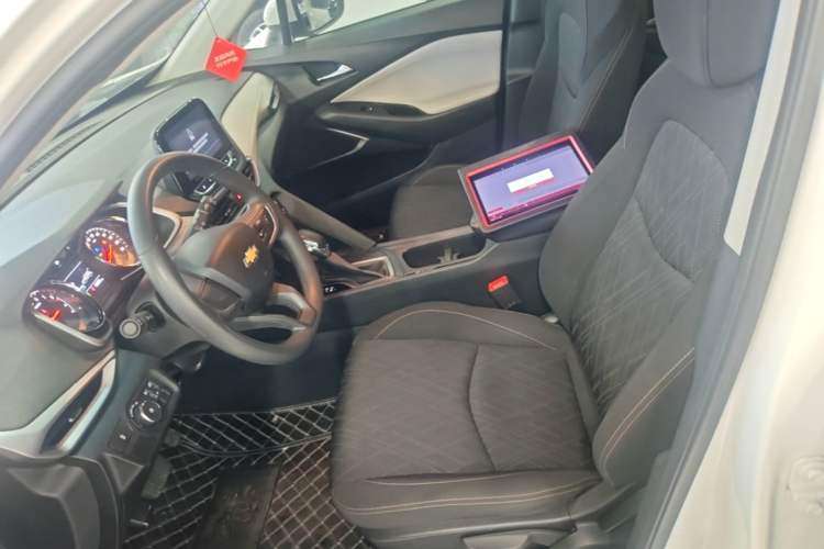 Used Chevrolet Orlando 2018 530T Automatic Luxury Edition (5+2 Model) China V Standard Left Front Seat