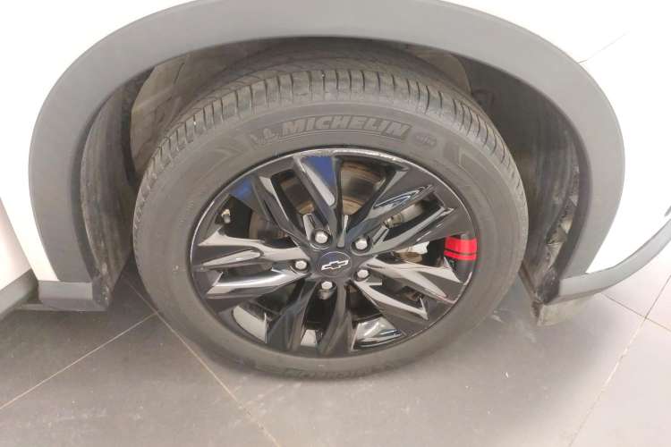 Used Chevrolet Orlando 2018 Redline 530T Automatic Enjoyment Edition (5+2 Model) – China V Standard Left Front Wheel Hub