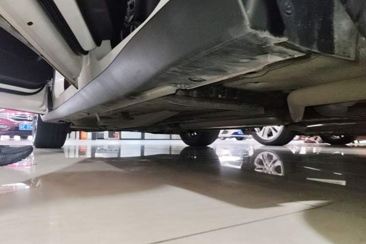 Used Chevrolet Orlando 2018 Redline 530T Automatic Enjoyment Edition (5+2 Model) – China V Standard Left Side Sill