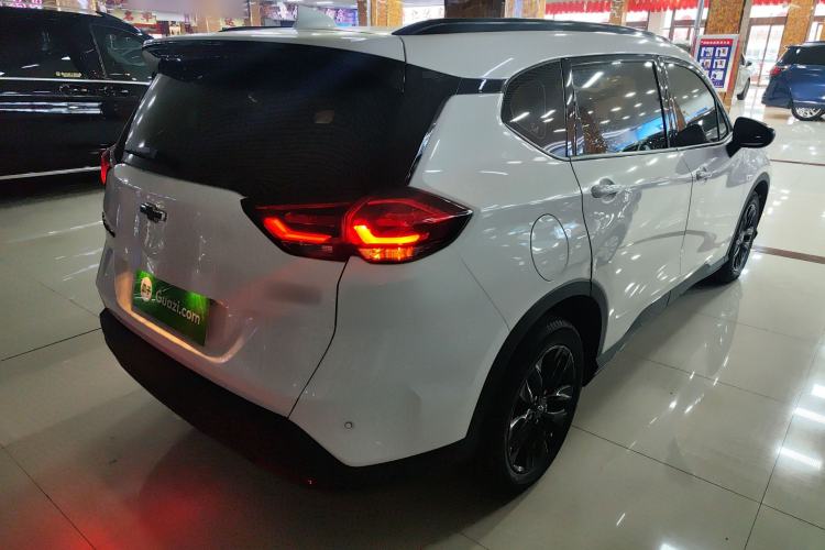 Used Chevrolet Orlando 2018 Redline 530T Automatic Enjoyment Edition (5+2 Model) – China V Standard Rear Right 45 Deg