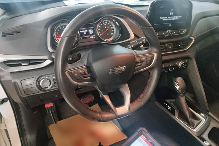 Used Chevrolet Orlando 2018 Redline 530T Automatic Enjoyment Edition (5+2 Model) – China V Standard Steering Wheel