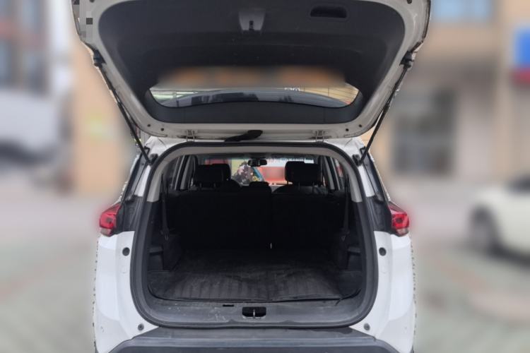 Used Chevrolet Orlando 2018 Redline 530T Automatic Enjoyment Edition (5+2 Model) – China V Standard Trunk