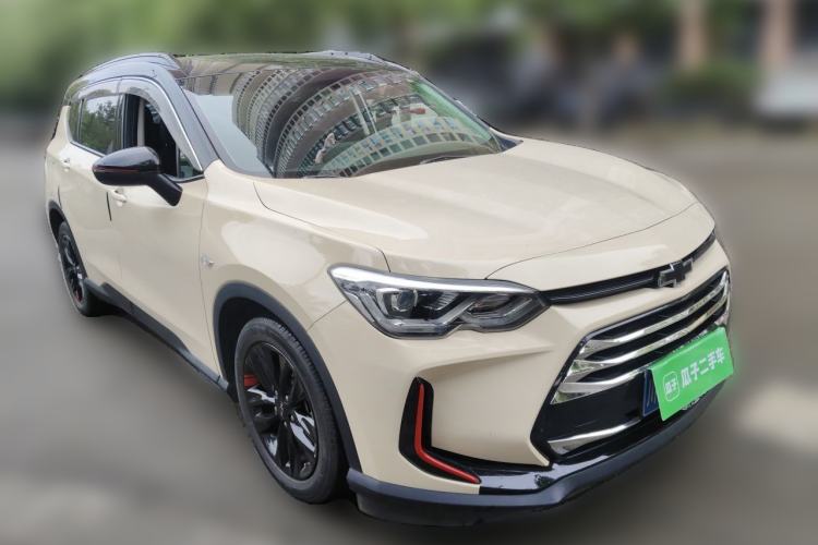 Used Chevrolet Orlando 2018 Redline 530T Automatic Enjoyment Edition (5+2 Model) – China V Standard Front Right 45 Deg