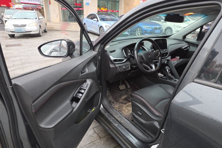 Used Chevrolet Orlando 2019 Redline 530T Automatic Enjoyment Version (5+2 Seating) China VI Driver Seat