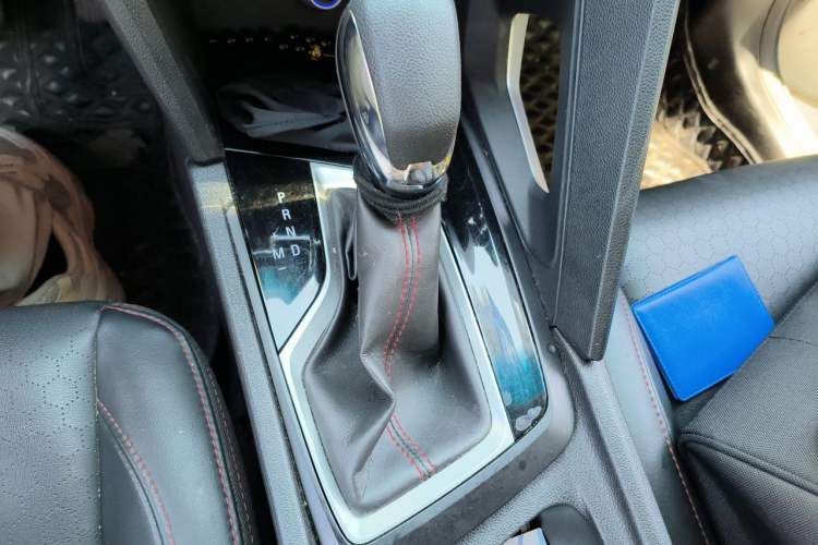 Used Chevrolet Orlando 2019 Redline 530T Automatic Enjoyment Version (5+2 Seating) China VI Gear Lever