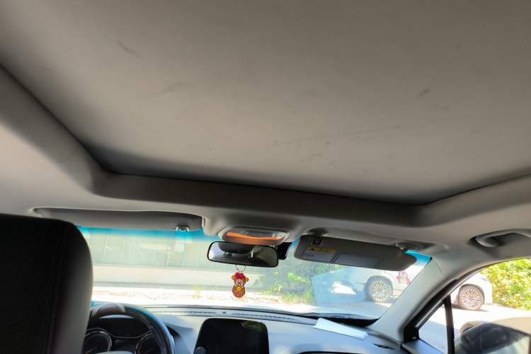 Used Chevrolet Orlando 2019 Redline 530T Automatic Enjoyment Version (5+2 Seating) China VI Headliner