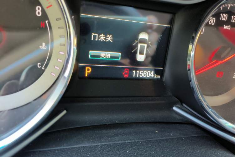 Used Chevrolet Orlando 2019 Redline 530T Automatic Enjoyment Version (5+2 Seating) China VI Odometer Close Up
