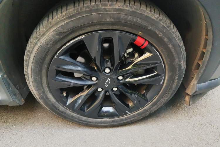 Used Chevrolet Orlando 2019 Redline 530T Automatic Enjoyment Version (5+2 Seating) China VI Right Front Wheel Hub