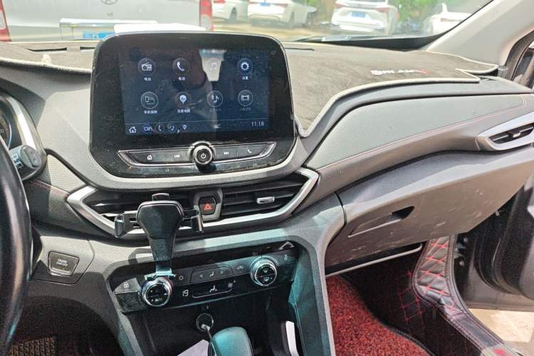 Used Chevrolet Orlando 2019 Redline 530T Automatic Enjoyment Version (5+2 Seating) China VI Audio And AC Panel