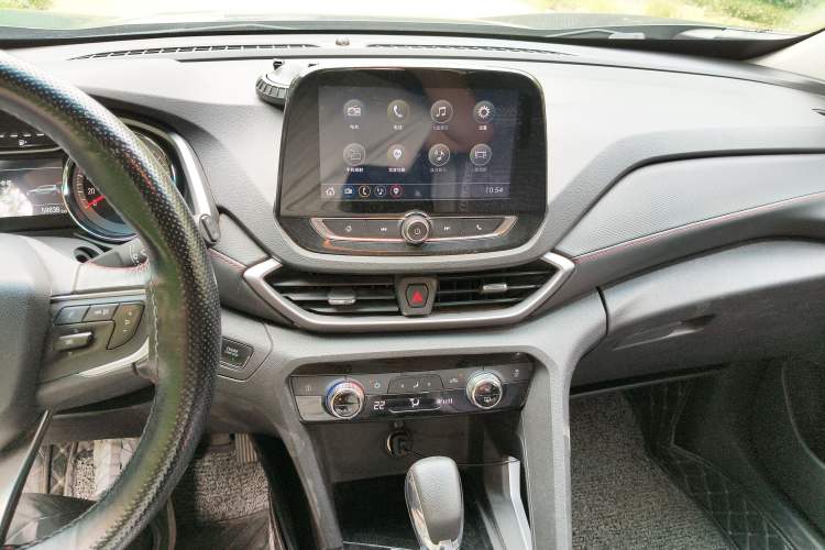 Used Chevrolet Orlando 2019 Redline 530T Automatic Enjoyment Version (5+2 Seating) China VI Audio And AC Panel