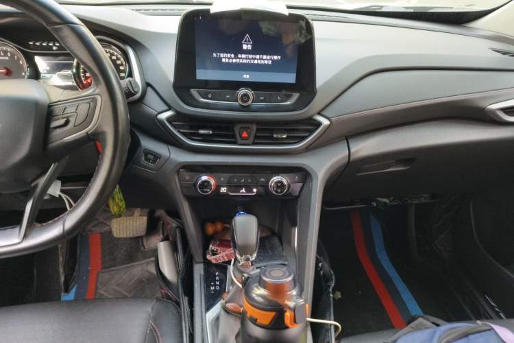 Used Chevrolet Orlando 2019 Redline 530T Automatic Enjoyment Version (5+2 Seating) China VI Audio And AC Panel
