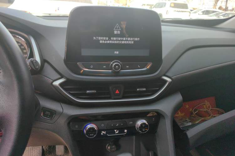 Used Chevrolet Orlando 2019 Redline 530T Automatic Enjoyment Version (5+2 Seating) China VI Audio And AC Panel