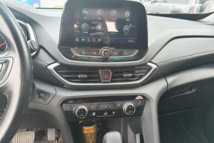 Used Chevrolet Orlando 2019 Redline 530T Automatic Enjoyment Version (5+2 Seating) China VI Audio And AC Panel