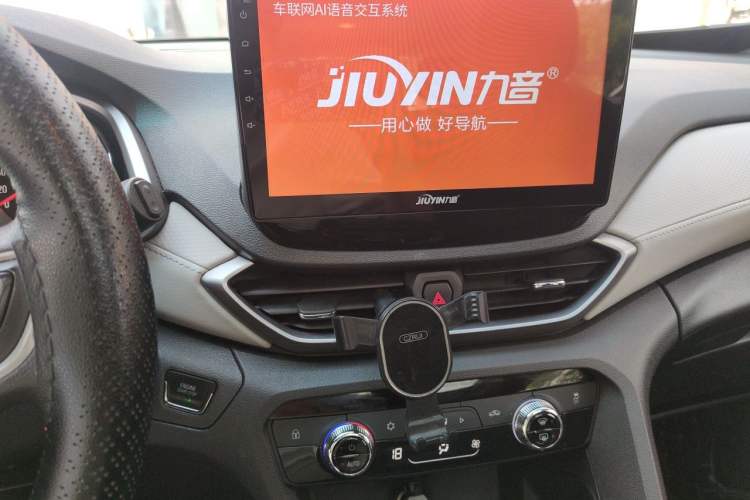 Used Chevrolet Orlando 2019 530T Automatic Luxury Edition (5+2 Seater) – China VI Standard Audio And AC Panel