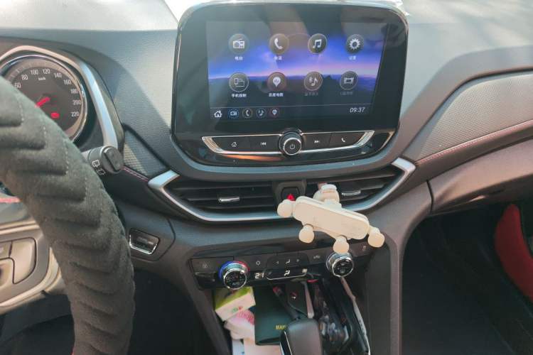 Used Chevrolet Orlando 2019 Redline 530T Automatic Enjoyment Version (5+2 Seating) China VI Audio And AC Panel