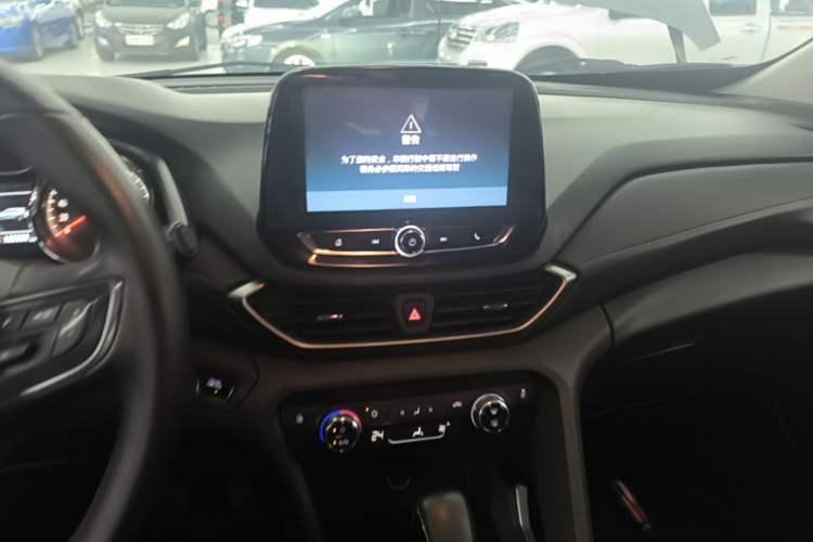 Used Chevrolet Orlando 2019 Redline 530T Automatic Enjoyment Version (5+2 Seating) China VI Audio And AC Panel