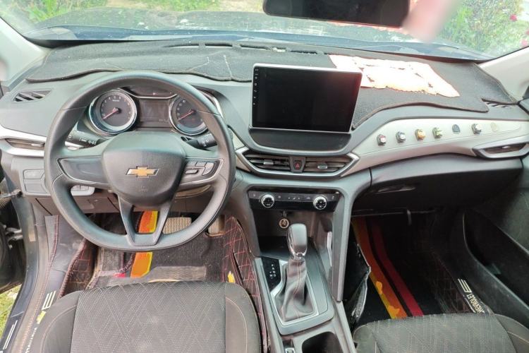 Used Chevrolet Orlando 2019 530T Automatic Luxury Edition (5+2 Seater) – China VI Standard Center Console