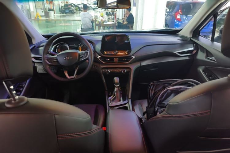 Used Chevrolet Orlando 2019 Redline 530T Automatic Luxury Edition (5-seat model) – China VI Standard Center Console