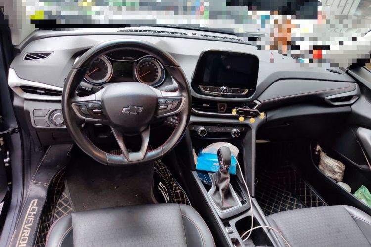 Used Chevrolet Orlando 2019 Redline 530T Automatic Enjoyment Version (5+2 Seating) China VI Center Console