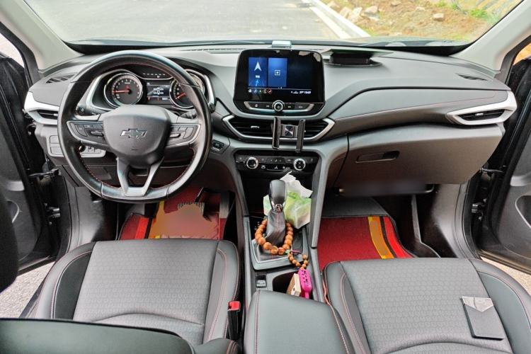 Used Chevrolet Orlando 2019 Redline 530T Automatic Enjoyment Version (5+2 Seating) China VI Center Console