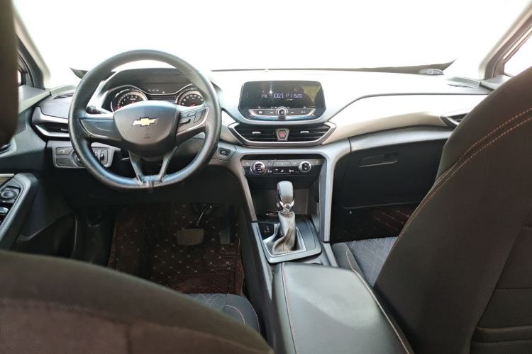 Used Chevrolet Orlando 2019 530T Automatic Luxury Edition (5-seat model) China VI Center Console