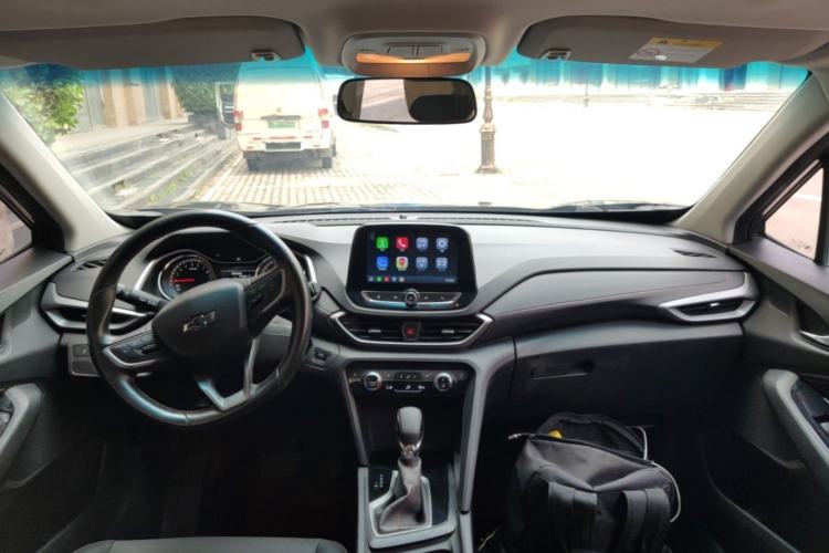 Used Chevrolet Orlando 2019 Redline 530T Automatic Enjoyment Version (5+2 Seating) China VI Center Console