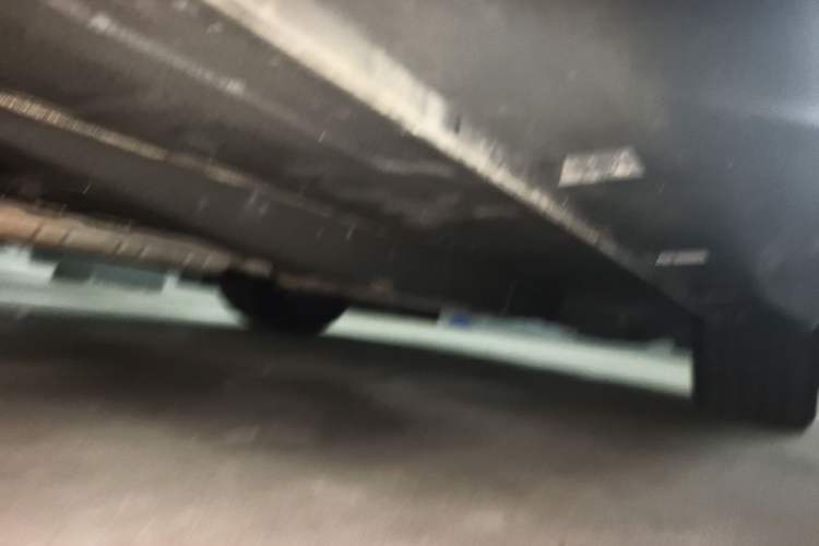 Used Chevrolet Orlando 2019 Redline 530T Automatic Enjoyment Version (5+2 Seating) China VI Chassis Front Right