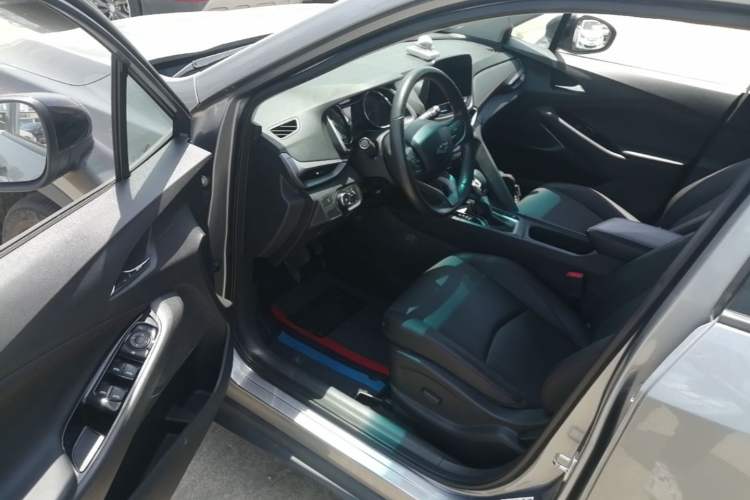 Used Chevrolet Orlando 2019 Redline 530T Automatic Enjoyment Version (5+2 Seating) China VI Driver Seat