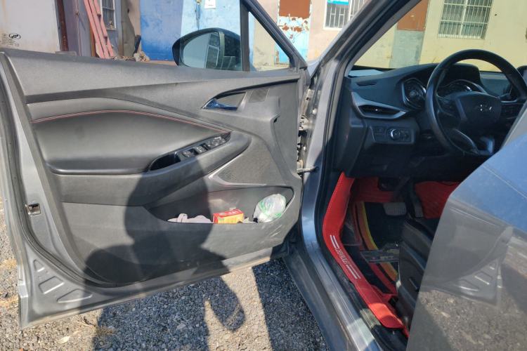 Used Chevrolet Orlando 2019 Redline 530T Automatic Enjoyment Version (5+2 Seating) China VI Driver Seat