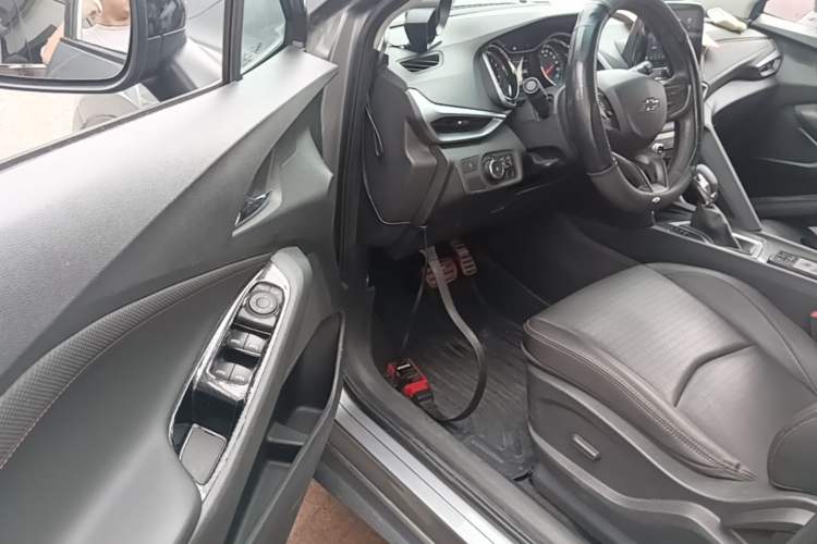 Used Chevrolet Orlando 2019 Redline 530T Automatic Enjoyment Version (5+2 Seating) China VI Driver Seat