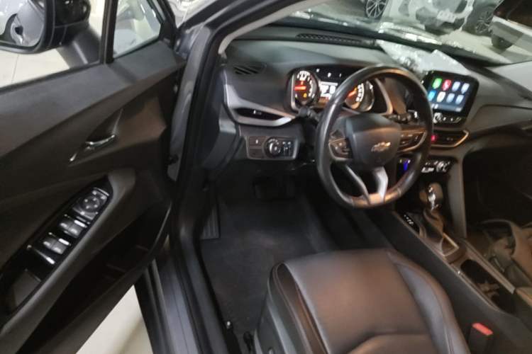 Used Chevrolet Orlando 2019 Redline 530T Automatic Enjoyment Version (5+2 Seating) China VI Driver Seat