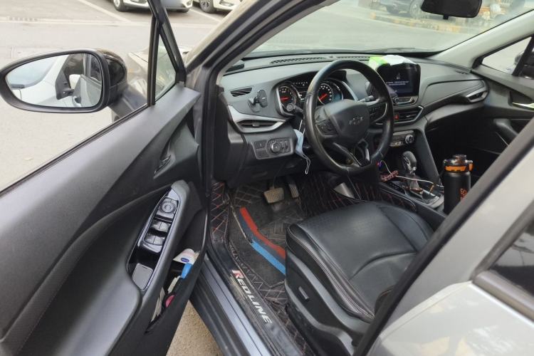 Used Chevrolet Orlando 2019 Redline 530T Automatic Enjoyment Version (5+2 Seating) China VI Driver Seat