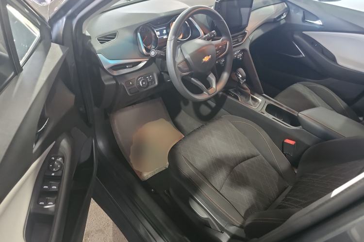 Used Chevrolet Orlando 2019 530T Automatic Luxury Edition (5+2 Seater) – China VI Standard Driver Seat