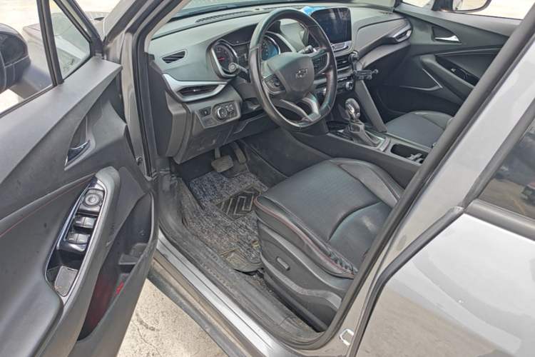 Used Chevrolet Orlando 2019 Redline 530T Automatic Luxury Edition (5-seat model) – China VI Standard Driver Seat