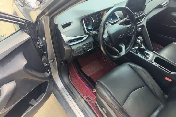 Used Chevrolet Orlando 2019 Redline 530T Automatic Enjoyment Version (5+2 Seating) China VI Driver Seat