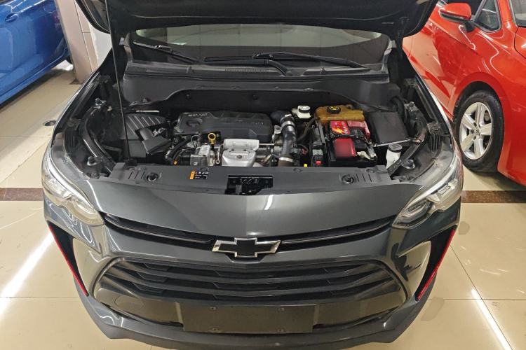 Used Chevrolet Orlando 2019 Redline 530T Automatic Enjoyment Version (5+2 Seating) China VI Engine Bay
