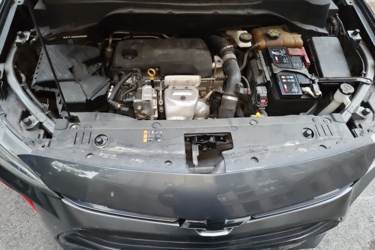 Used Chevrolet Orlando 2019 Redline 530T Automatic Luxury Edition (5-seat model) – China VI Standard Engine Bay