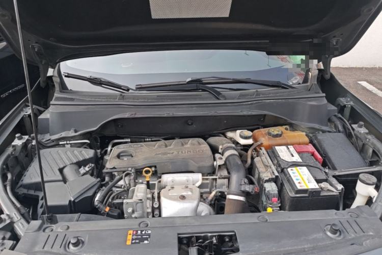 Used Chevrolet Orlando 2019 Redline 530T Automatic Enjoyment Version (5+2 Seating) China VI Engine Bay