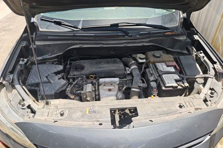 Used Chevrolet Orlando 2019 Redline 530T Automatic Enjoyment Version (5+2 Seating) China VI Engine Bay