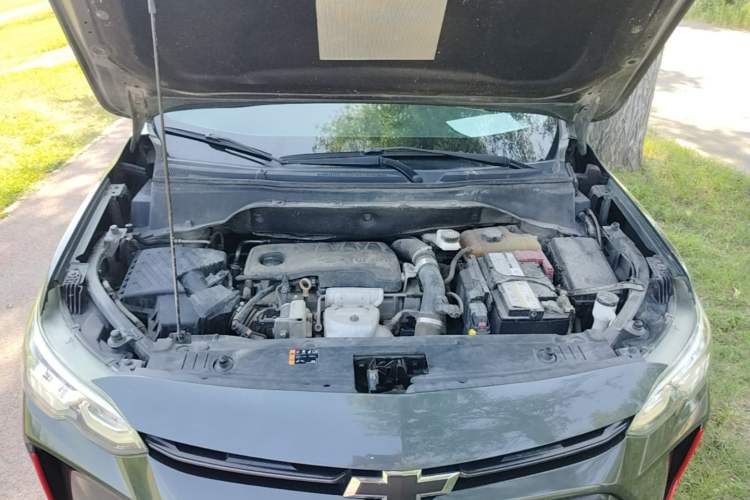 Used Chevrolet Orlando 2019 Redline 530T Automatic Enjoyment Version (5+2 Seating) China VI Engine Bay