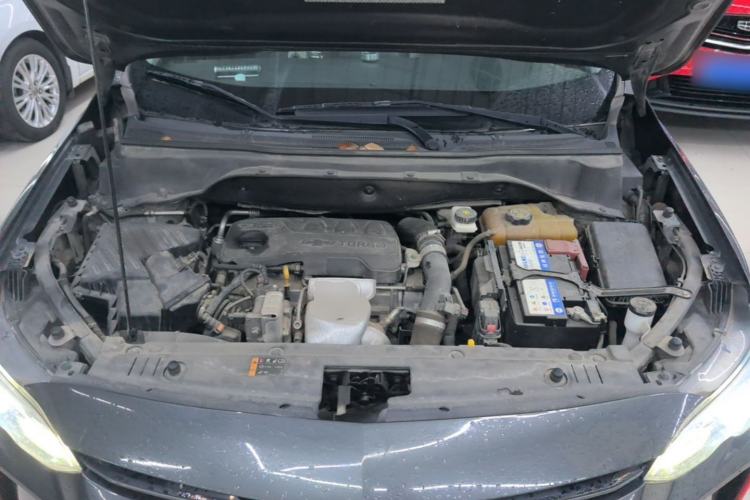 Used Chevrolet Orlando 2019 Redline 530T Automatic Luxury Edition (5-seat model) – China VI Standard Engine Bay