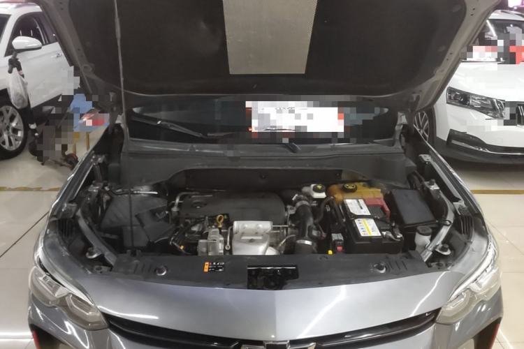 Used Chevrolet Orlando 2019 Redline 530T Automatic Enjoyment Version (5+2 Seating) China VI Engine Bay
