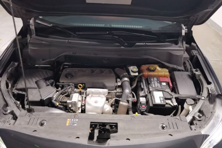 Used Chevrolet Orlando 2019 Redline 530T Automatic Zhaoxiang Edition (5+2 Seating) China VI Engine Bay