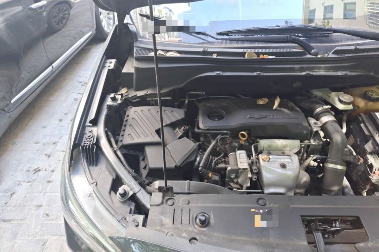 Used Chevrolet Orlando 2019 Redline 530T Automatic Enjoyment Version (5+2 Seating) China VI Engine Bay Right