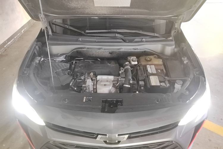 Used Chevrolet Orlando 2019 Redline 530T Automatic Enjoyment Version (5+2 Seating) China VI Engine Bay