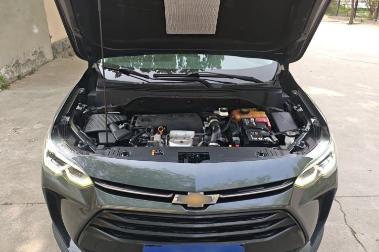 Used Chevrolet Orlando 2019 530T Automatic Luxury Edition (5-seat model) China VI Engine Bay